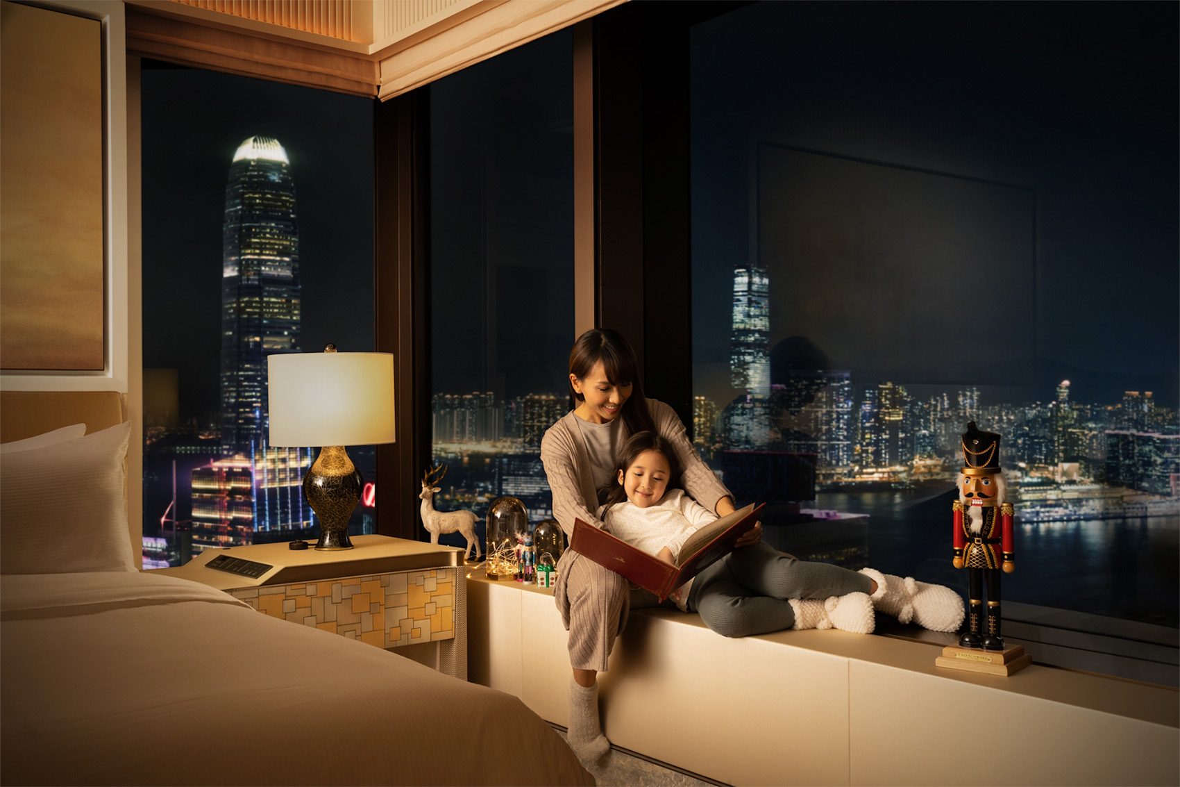 A mother and child at the Island Shangri-La